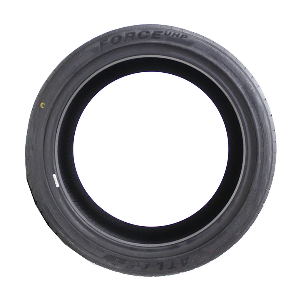 245/50R18 100Y Passenger Tire V579107