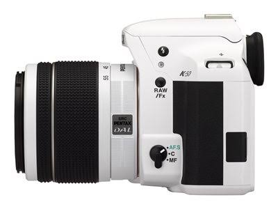 White 16.3 MP Digital SLR Camera with 18-55mm and 50-200mm Lenses G70542