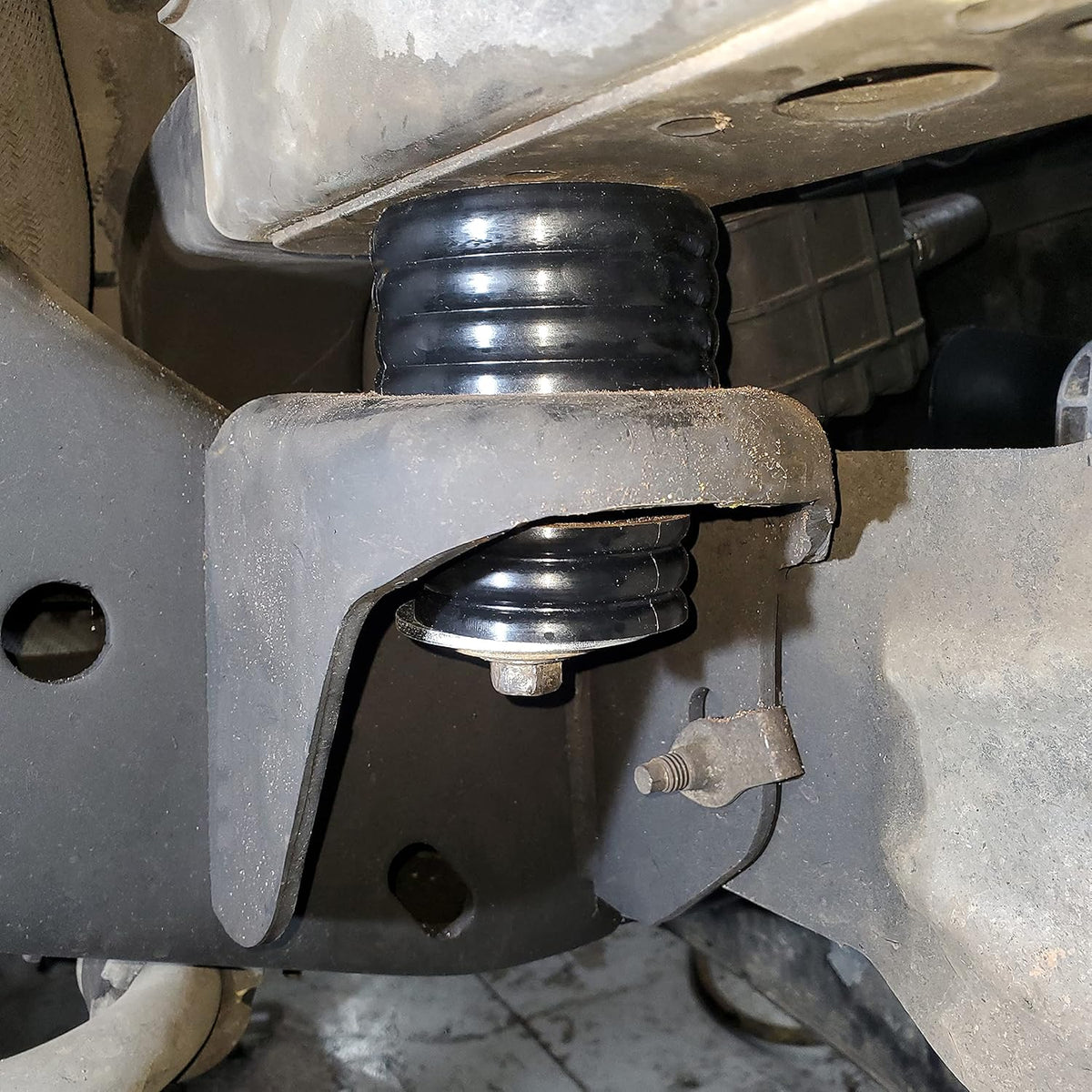 Body Mount Bushings Replacement Kit I92975