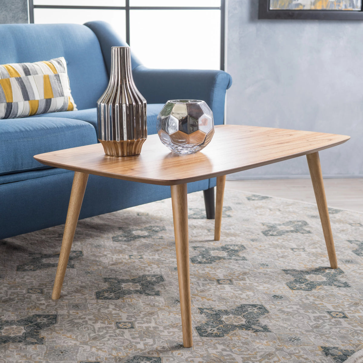 Wood Coffee Table Y839728
