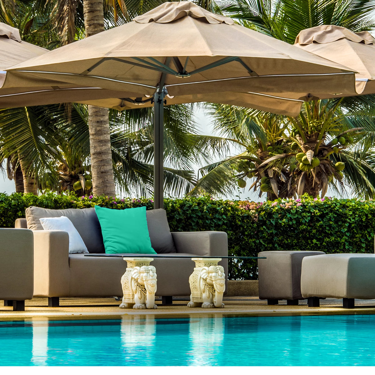 Pack of 2 Outdoor Decorative Throw Pillows 18 x 18 inch Solid Aqua Square Pillows A4564