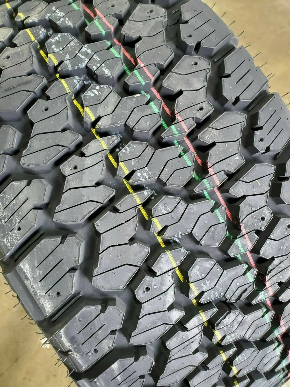 General Grabber A/TX Tire 305/50R20 120T XL D906
