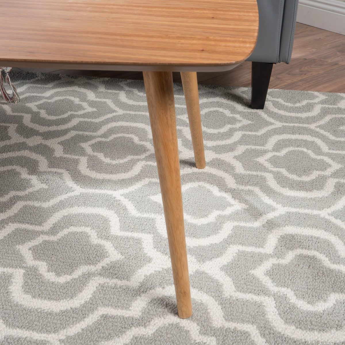 Wood Coffee Table Y839728