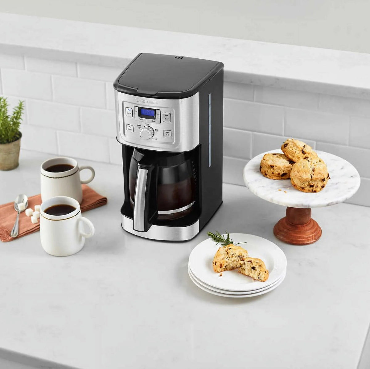 14 Cup Programmable Coffee Maker Silver M4460
