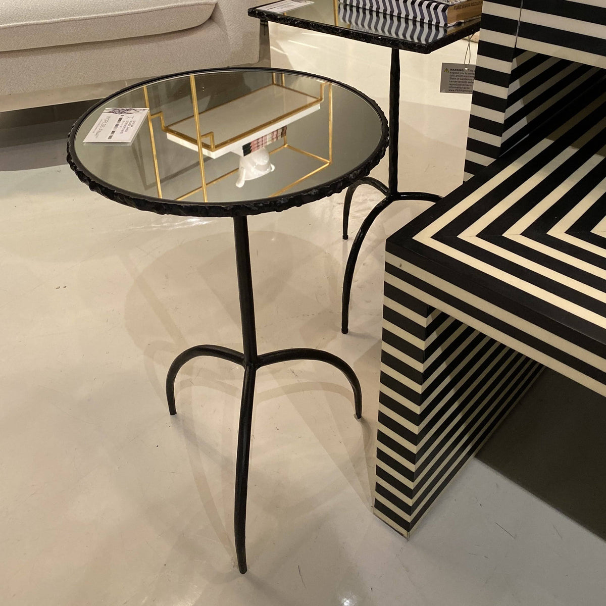 Opal Side Table N2523