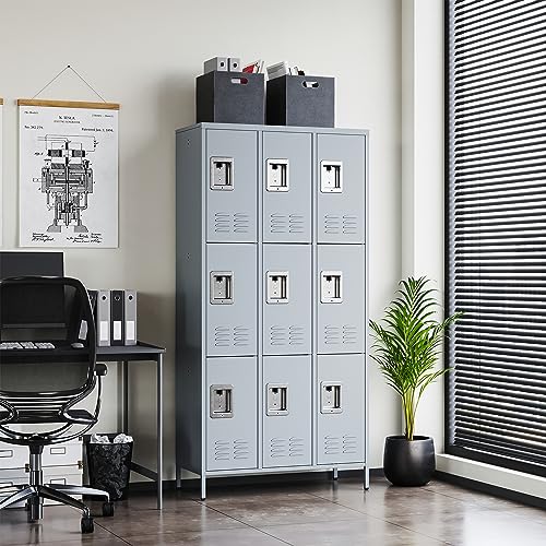 3 Door Metal Storage Locker with Shelves and Lock T6925