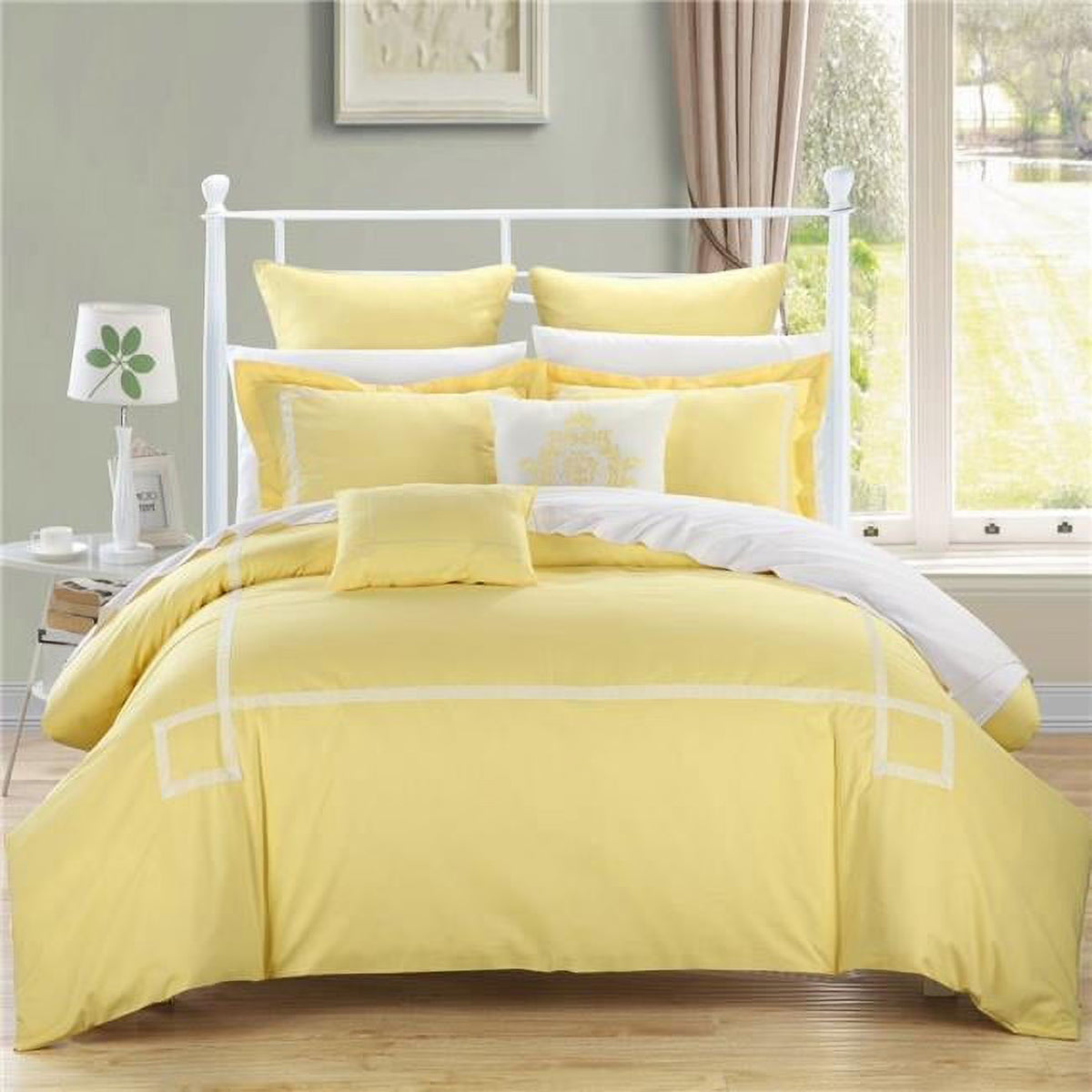 Yellow 11 Piece Bed in a Bag Embroidered Comforter Set Queen Size J9112