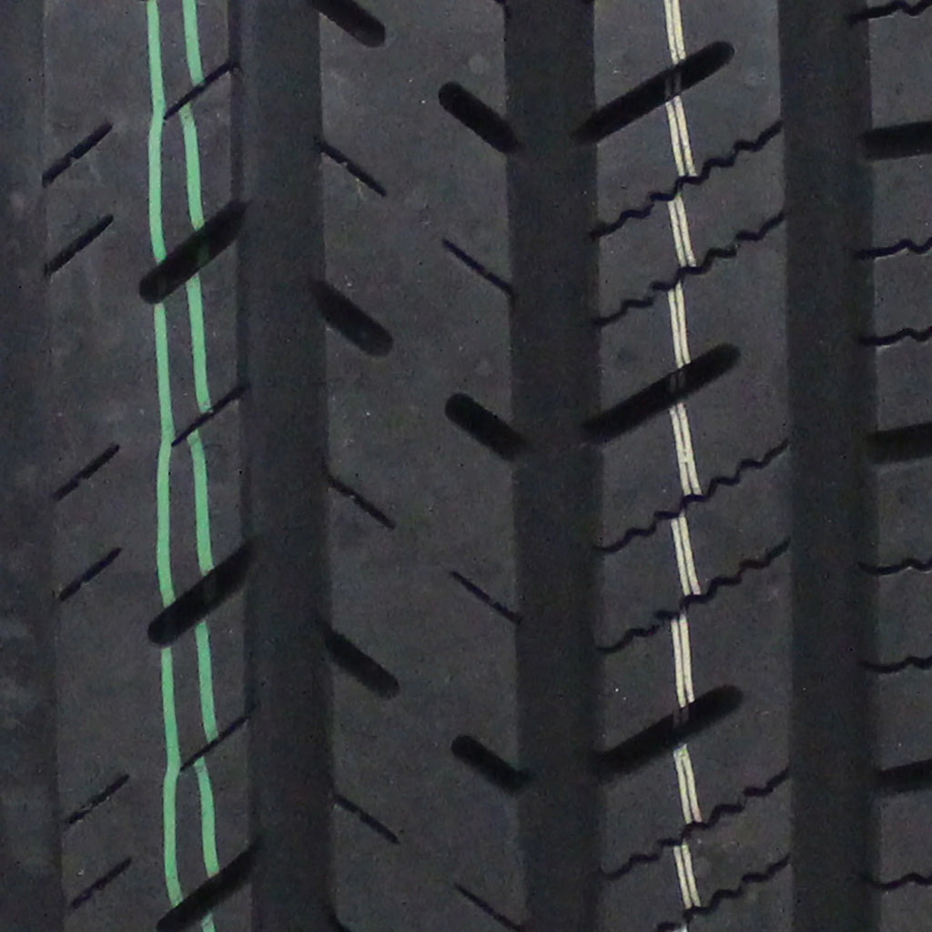 245/50R18 100Y Passenger Tire V579107