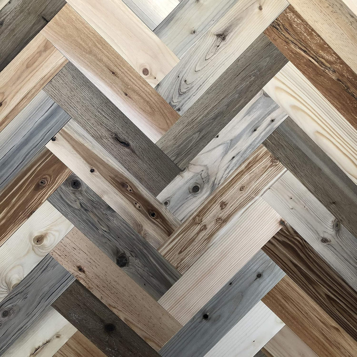 Reclaimed Wooden Wall Planks L582