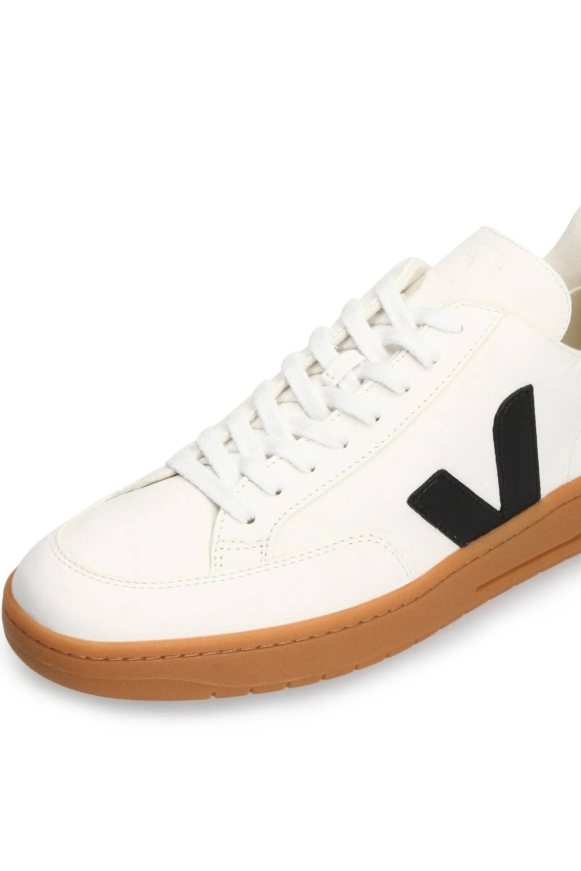 White / Black / Gum Sneakers T41304