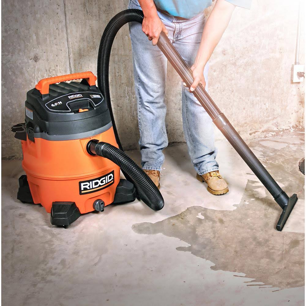 Wet/Dry Canister Vacuum F61682